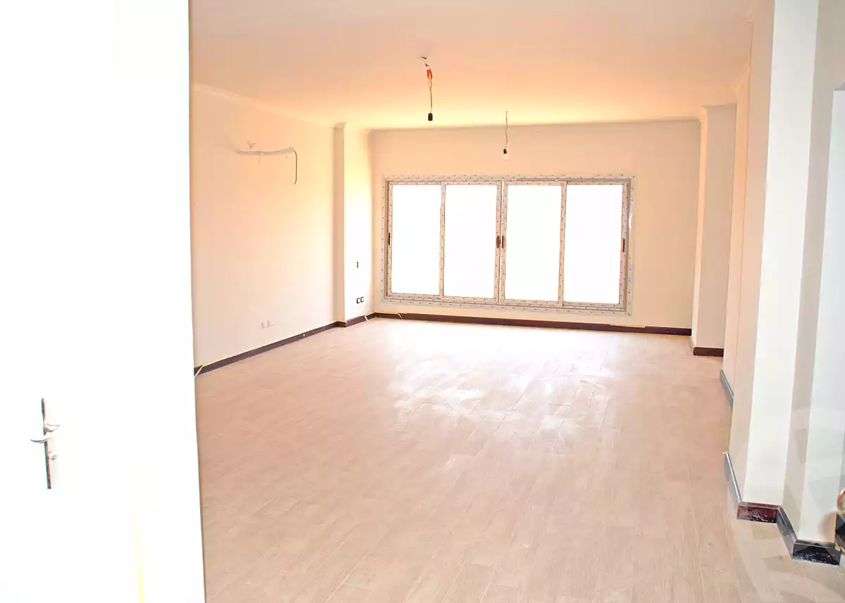 https://aqarmap.com.eg/ar/listing/1141280-projects-tiara-residence