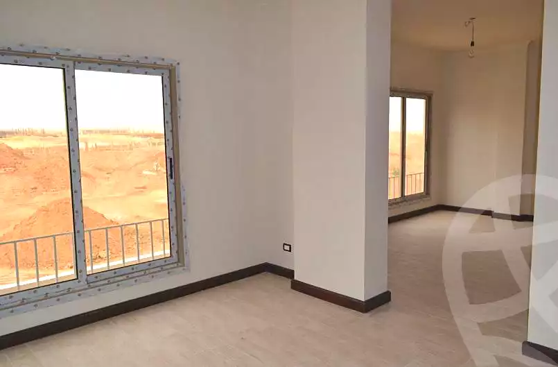 https://aqarmap.com.eg/ar/listing/1237404-projects-tiara-residence