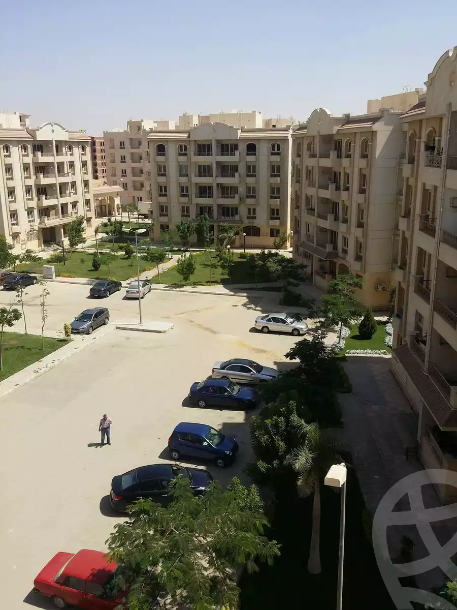https://aqarmap.com.eg/ar/listing/2913863-for-sale-cairo-6th-of-october-compound-montazah-compound
