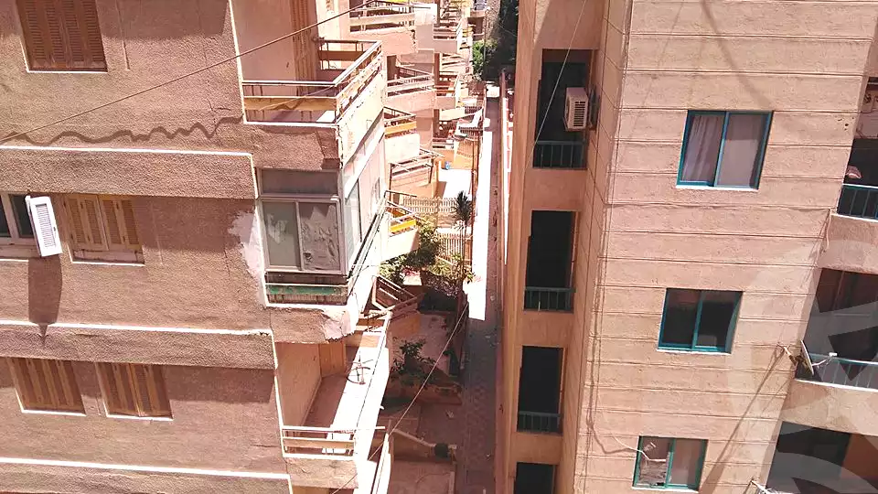 https://aqarmap.com.eg/ar/listing/1987782-for-sale-apartment-alexandria-el-bitash