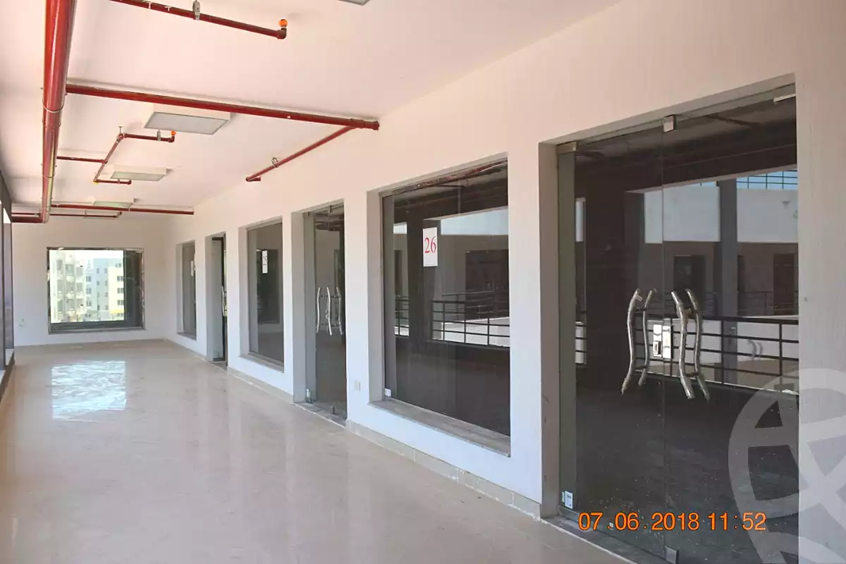https://aqarmap.com.eg/ar/listing/2126450-projects-eshraqa-mall