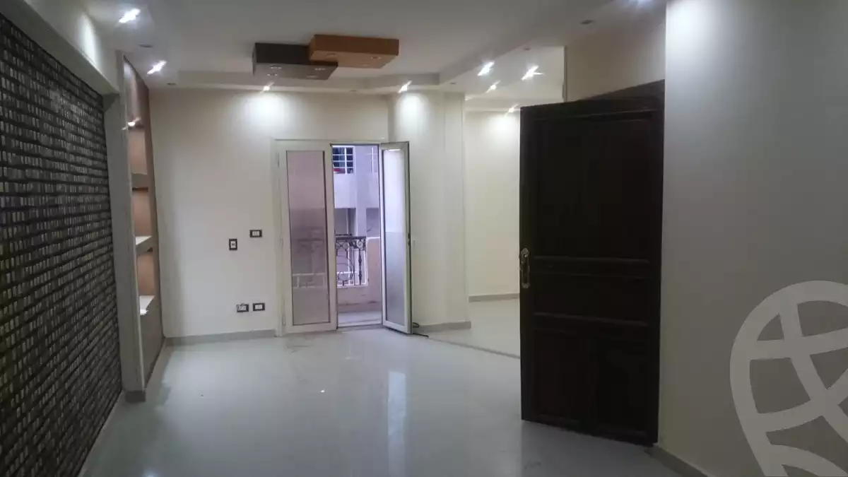 https://aqarmap.com.eg/en/listing/2208063-for-sale-apartment-alexandria-sidi-gaber