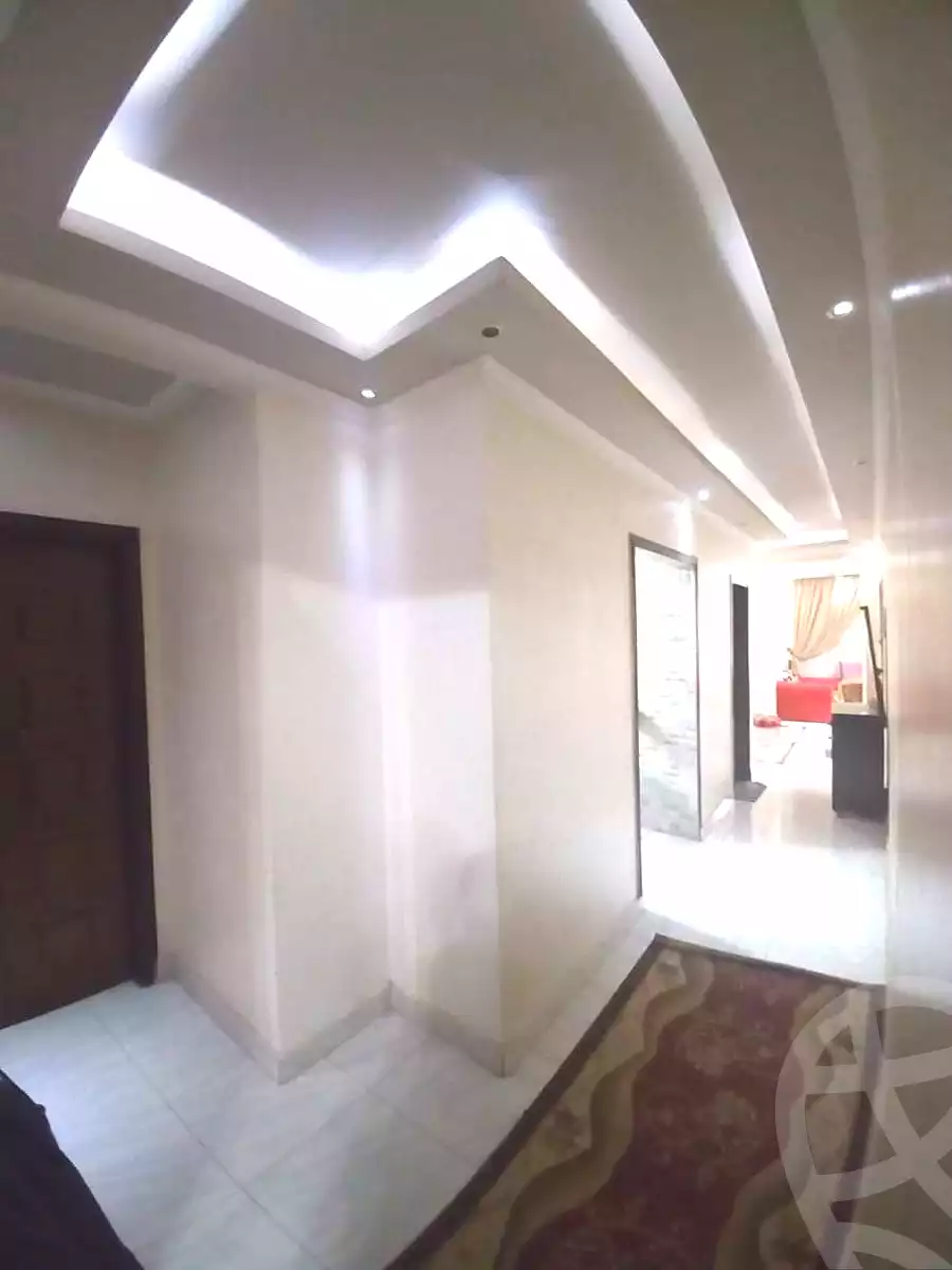 https://aqarmap.com.eg/ar/listing/2213231-for-sale-apartment-cairo-ain-shams