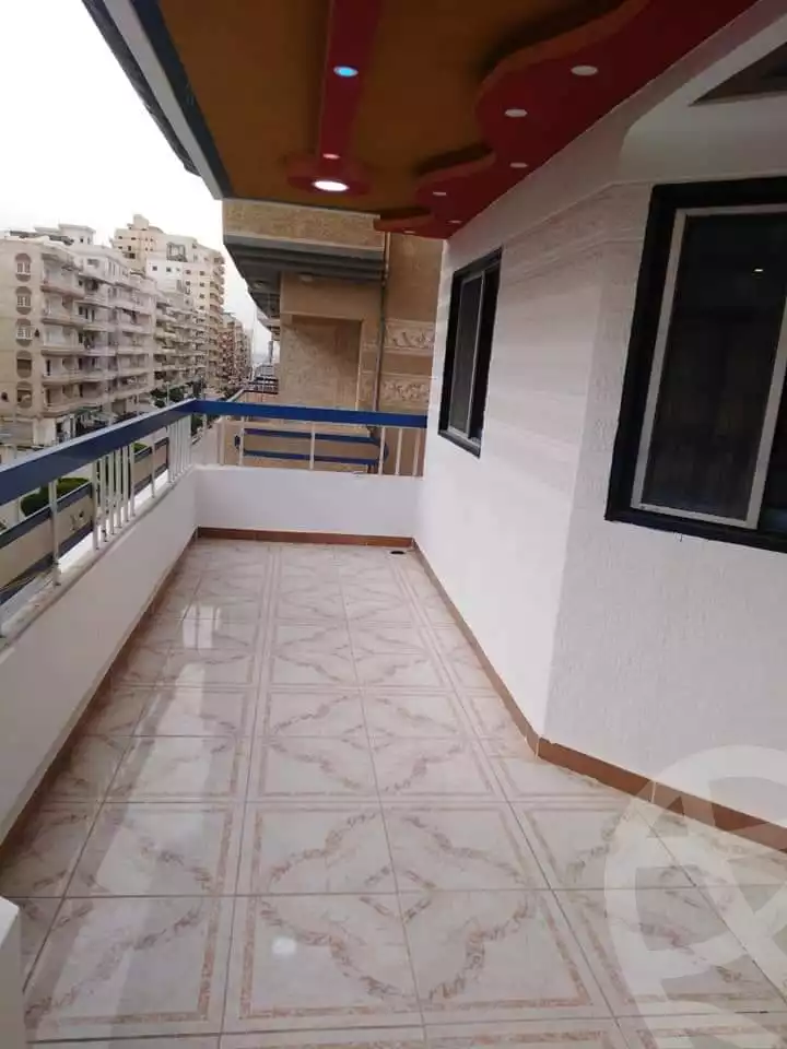 https://aqarmap.com.eg/ar/listing/2294706-for-sale-apartment-alexandria-6-october