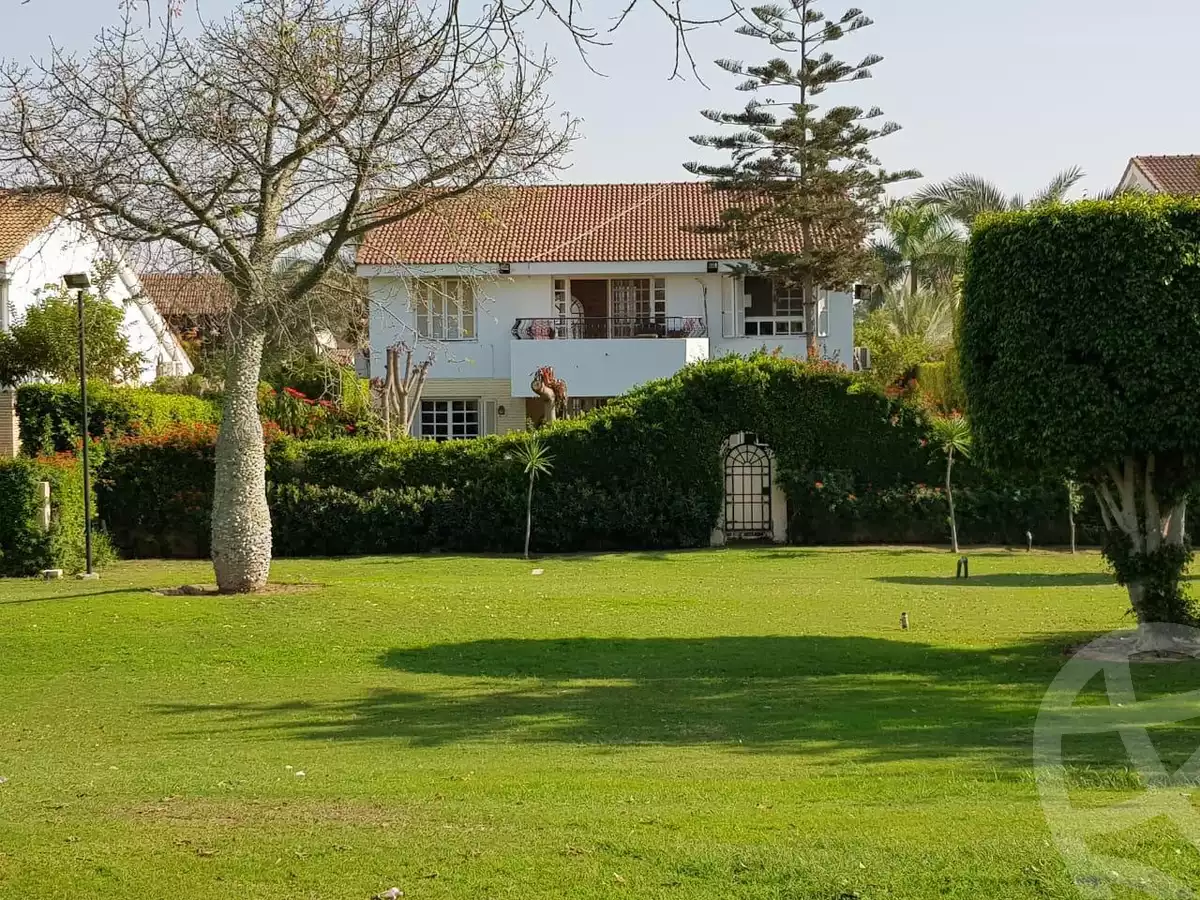 https://aqarmap.com.eg/ar/listing/2303351-for-sale-villa-cairo-el-sheikh-zayed-city