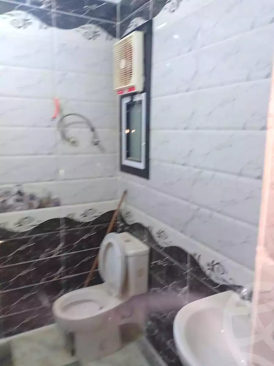 https://aqarmap.com.eg/en/listing/2444155-for-rent-cairo-6th-of-october-hadaeq-october-baet-el-masria