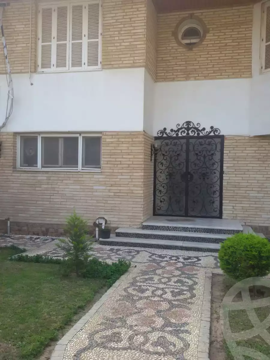https://aqarmap.com.eg/ar/listing/2646209-for-sale-villa-cairo-el-sheikh-zayed-city