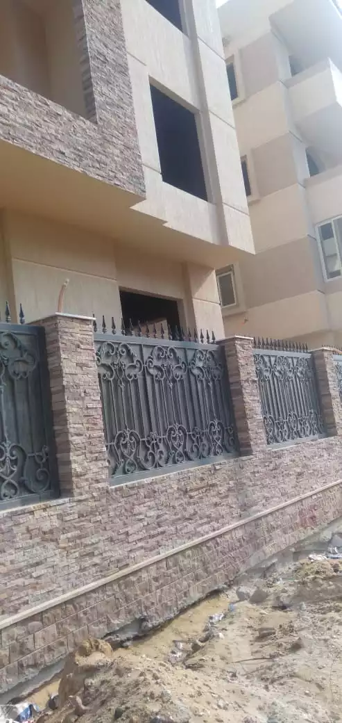 https://aqarmap.com.eg/ar/listing/2667559-for-sale-building-cairo-new-cairo