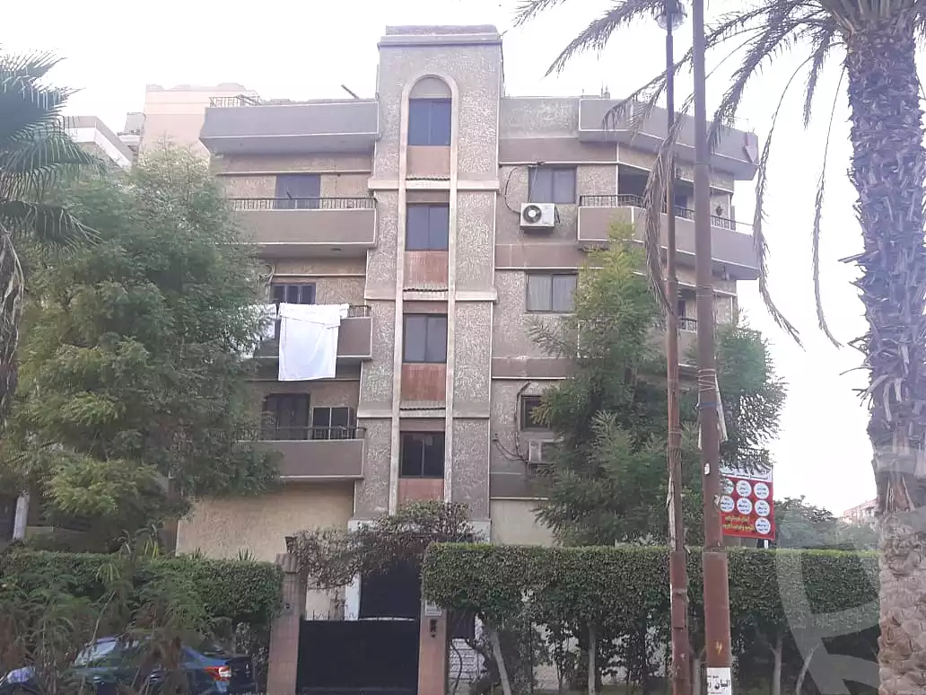https://aqarmap.com.eg/ar/listing/2780669-for-sale-building-cairo-el-maadi-saqr-quraish-street-306