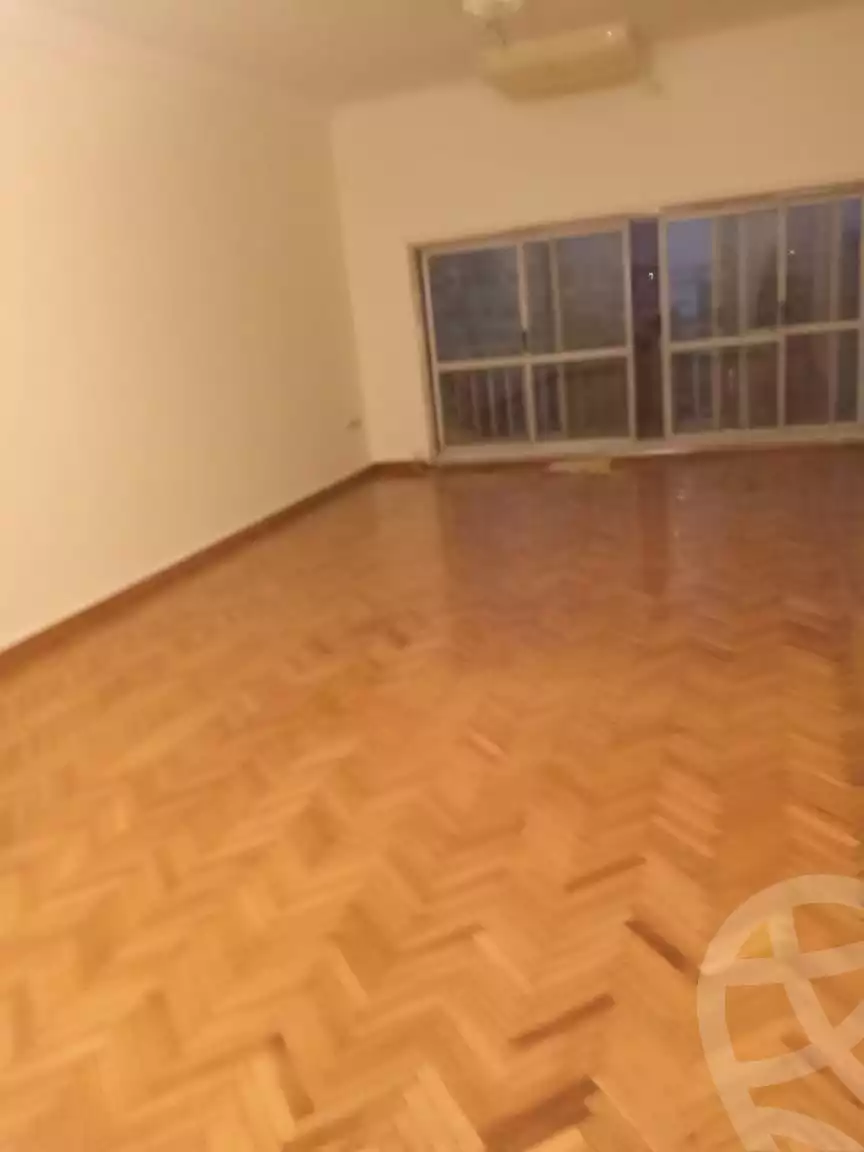 https://aqarmap.com.eg/en/listing/2739223-for-sale-cairo-el-haram-shareaa-el-haram