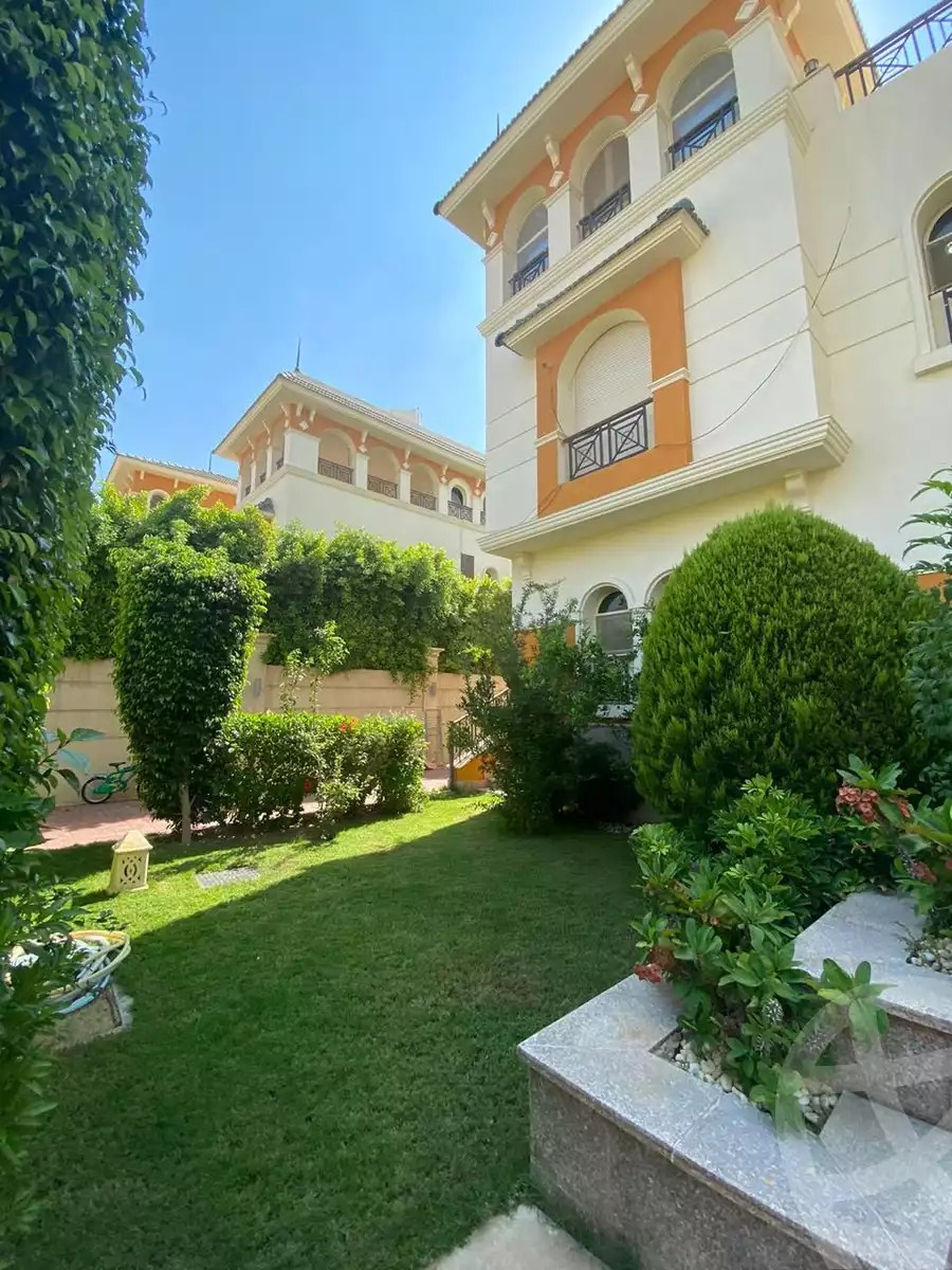 https://aqarmap.com.eg/ar/listing/2831808-for-sale-cairo-new-cairo-compounds-el-deyar-mokhabarat