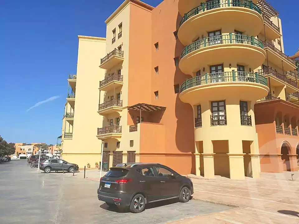 https://aqarmap.com.eg/ar/listing/2832119-projects-abo-tig-marina