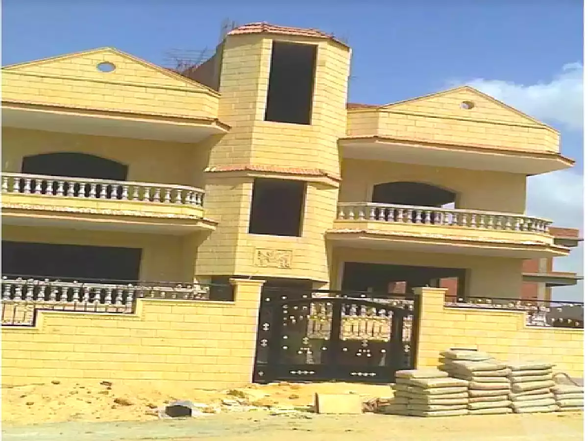 https://aqarmap.com.eg/en/listing/2834052-projects-la-veda-elbustan