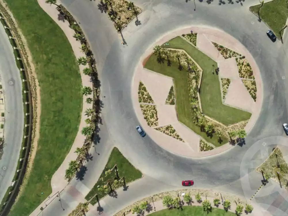 https://aqarmap.com.eg/en/listing/5839807-projects-six-west
