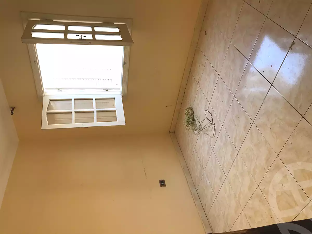 https://aqarmap.com.eg/ar/listing/2814861-for-sale-alexandria-bolekly-wnjdt