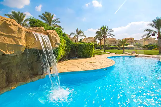 https://aqarmap.com.eg/ar/listing/2839356-projects-el-patio2