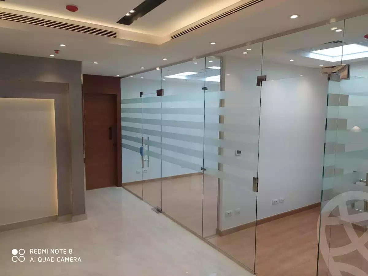 https://aqarmap.com.eg/ar/listing/3806078-for-rent-cairo-el-sheikh-zayed-city-compounds-in-sheikh-zayed-capital-business-park
