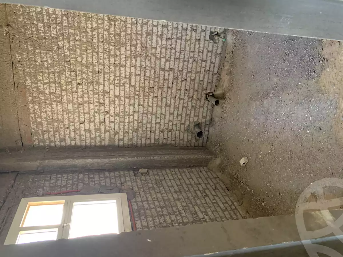 https://aqarmap.com.eg/ar/listing/2853534-for-sale-cairo-6th-of-october-garb-someed-neighborhood-13th-el-kamillia-st