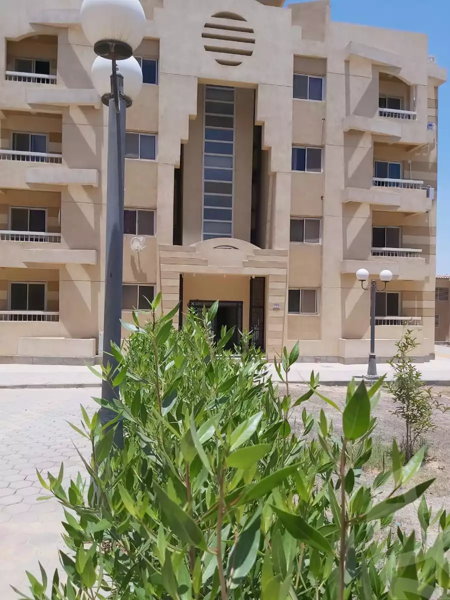 https://aqarmap.com.eg/ar/listing/2856935-for-sale-cairo-6th-of-october-compound-engineers-oasis