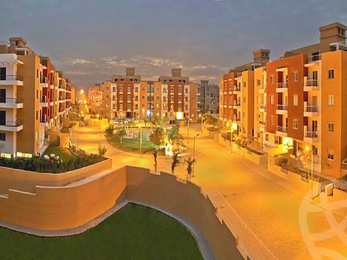 https://aqarmap.com.eg/ar/listing/2870078-projects-mashareq-compound