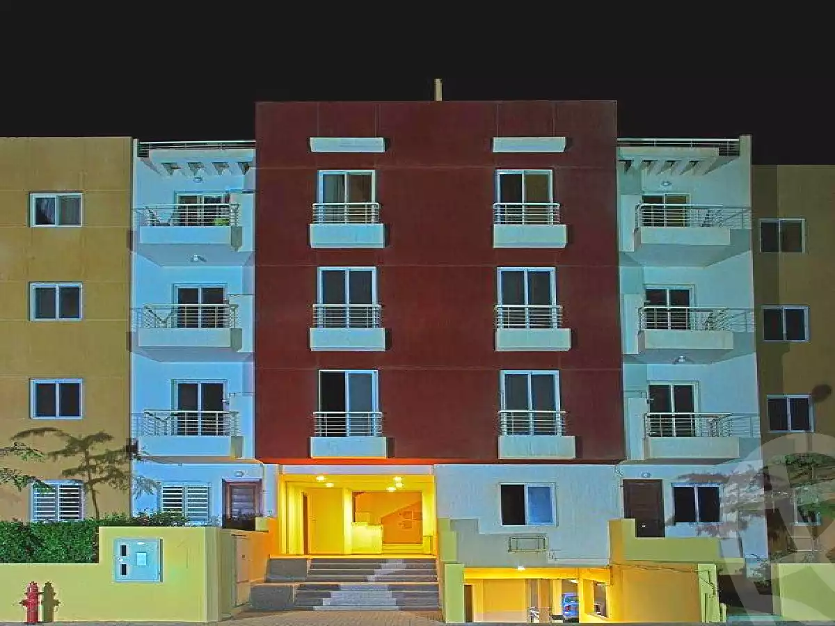 https://aqarmap.com.eg/ar/listing/2870078-projects-mashareq-compound