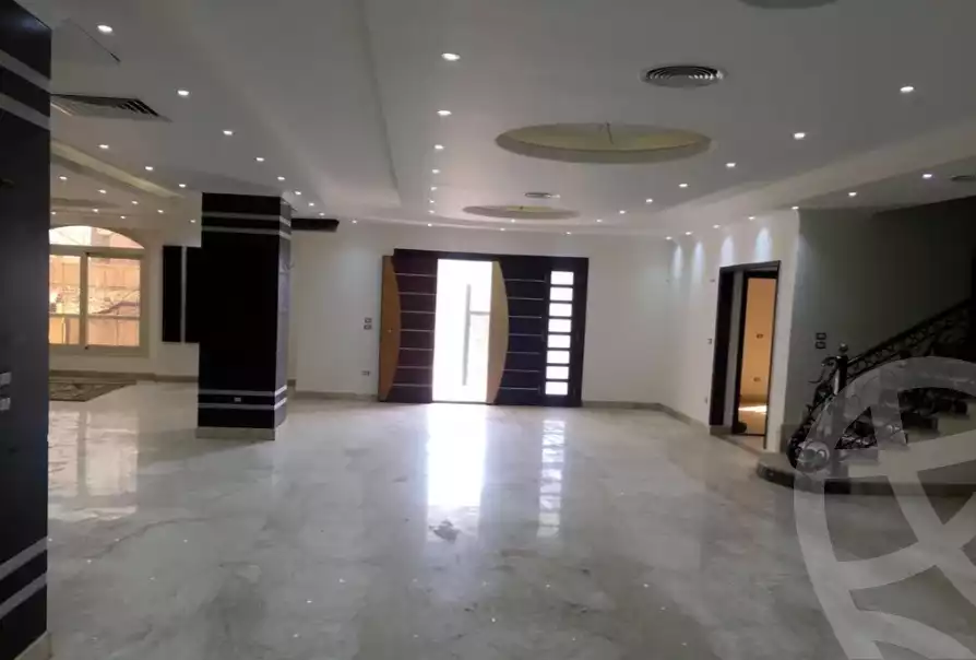 https://aqarmap.com.eg/en/listing/2904599-for-sale-cairo-6th-of-october-el-ahyaa-neighborhood-9th