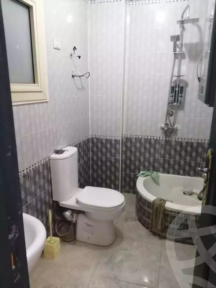 https://aqarmap.com.eg/ar/listing/2982559-for-rent-cairo-6th-of-october-hadaeq-october-october-gardens