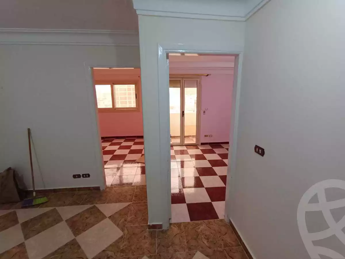 https://aqarmap.com.eg/ar/listing/3211564-for-sale-alexandria-el-asafra-shr-45