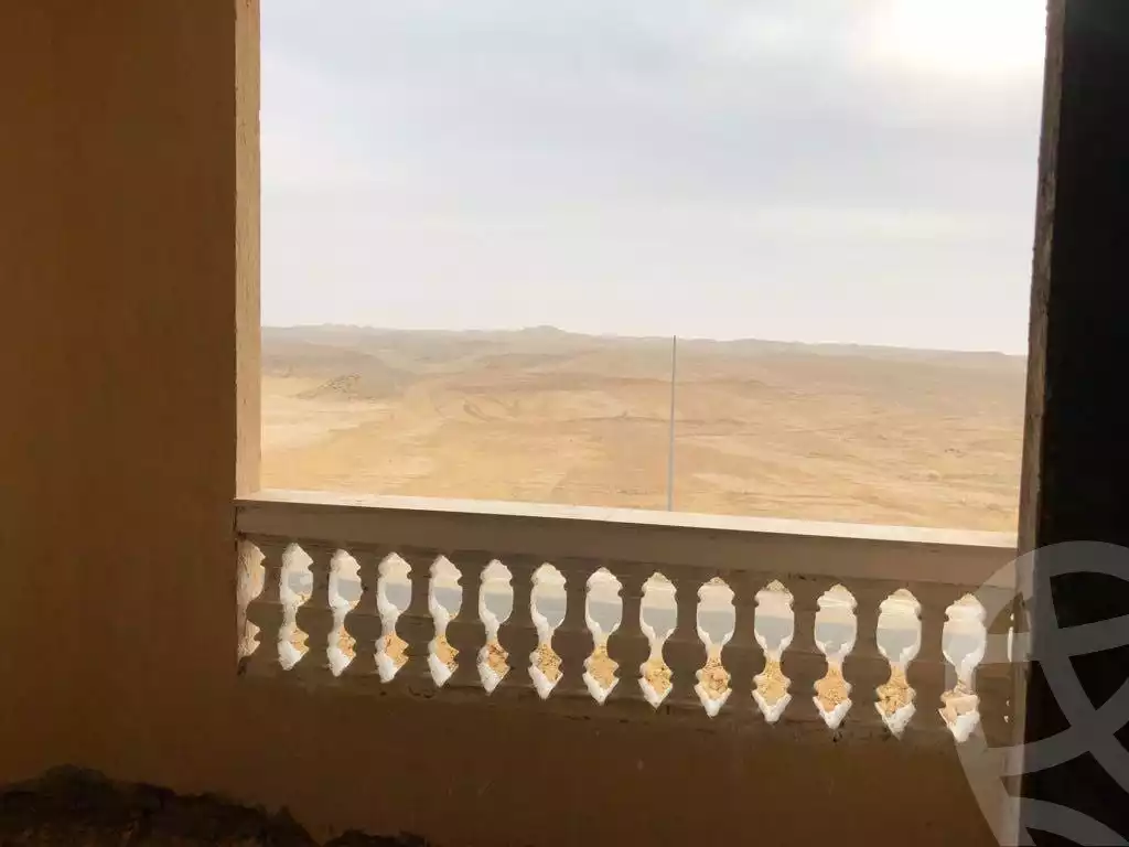 https://aqarmap.com.eg/en/listing/4062076-for-sale-cairo-new-cairo-compounds