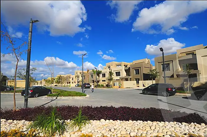 https://aqarmap.com.eg/ar/listing/2557593-projects-palm-parks