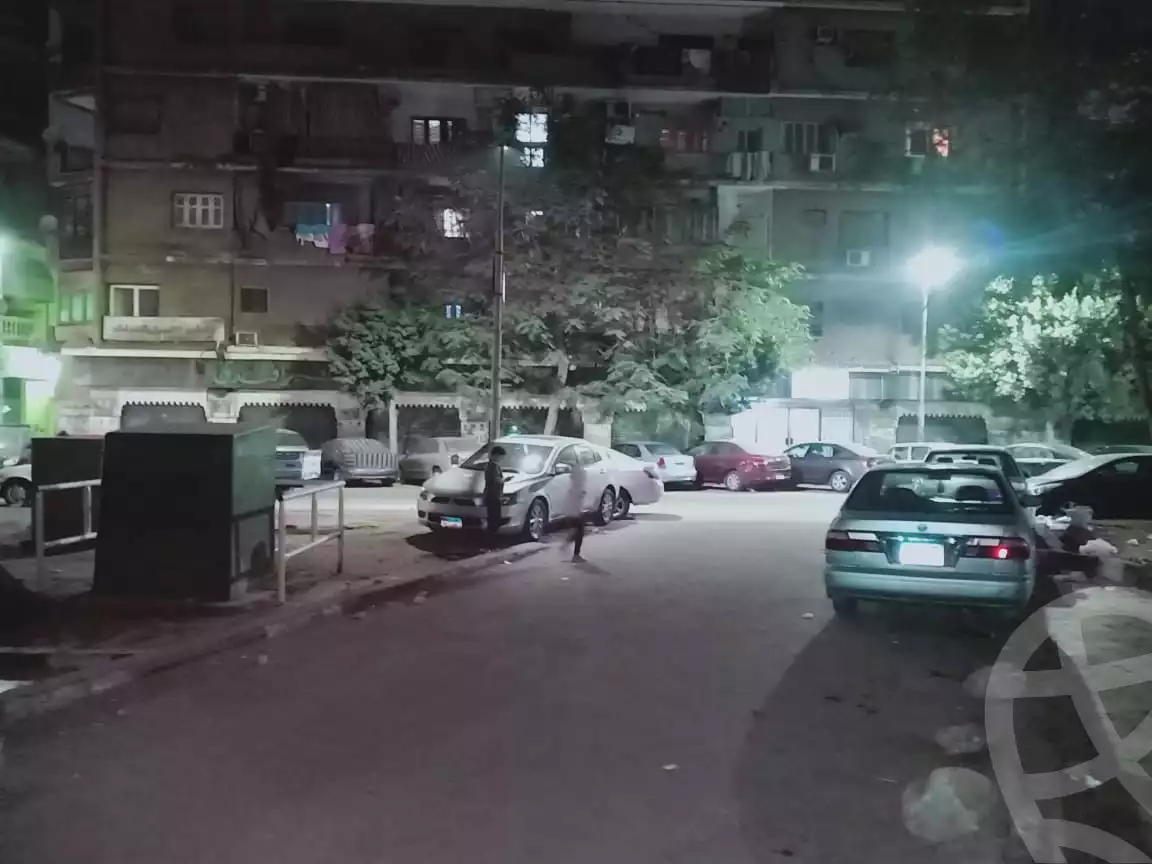 https://aqarmap.com.eg/ar/listing/3391803-for-sale-cairo-el-sayyeda-zeinab-omar-khayrat-st