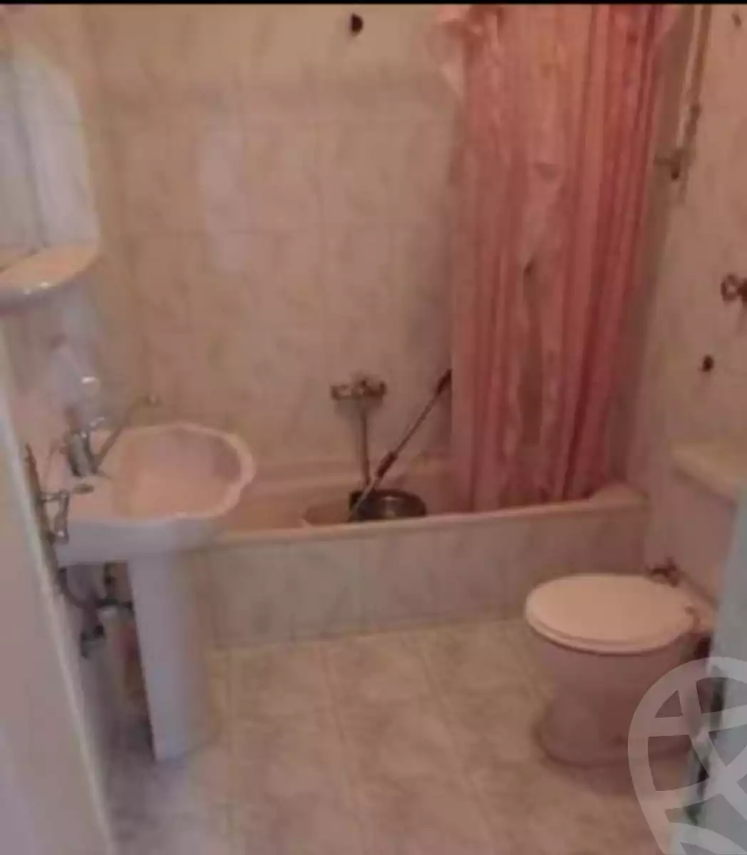 https://aqarmap.com.eg/en/listing/4067080-for-sale-alexandria-shds