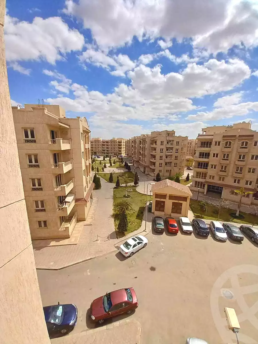 https://aqarmap.com.eg/ar/listing/3486862-for-sale-cairo-6th-of-october-compound-montazah-compound