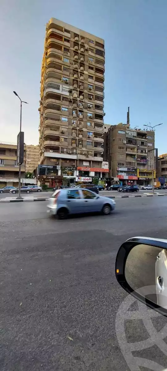 https://aqarmap.com.eg/ar/listing/3863952-for-sale-cairo-nasr-city-mostafa-el-nahaas-st