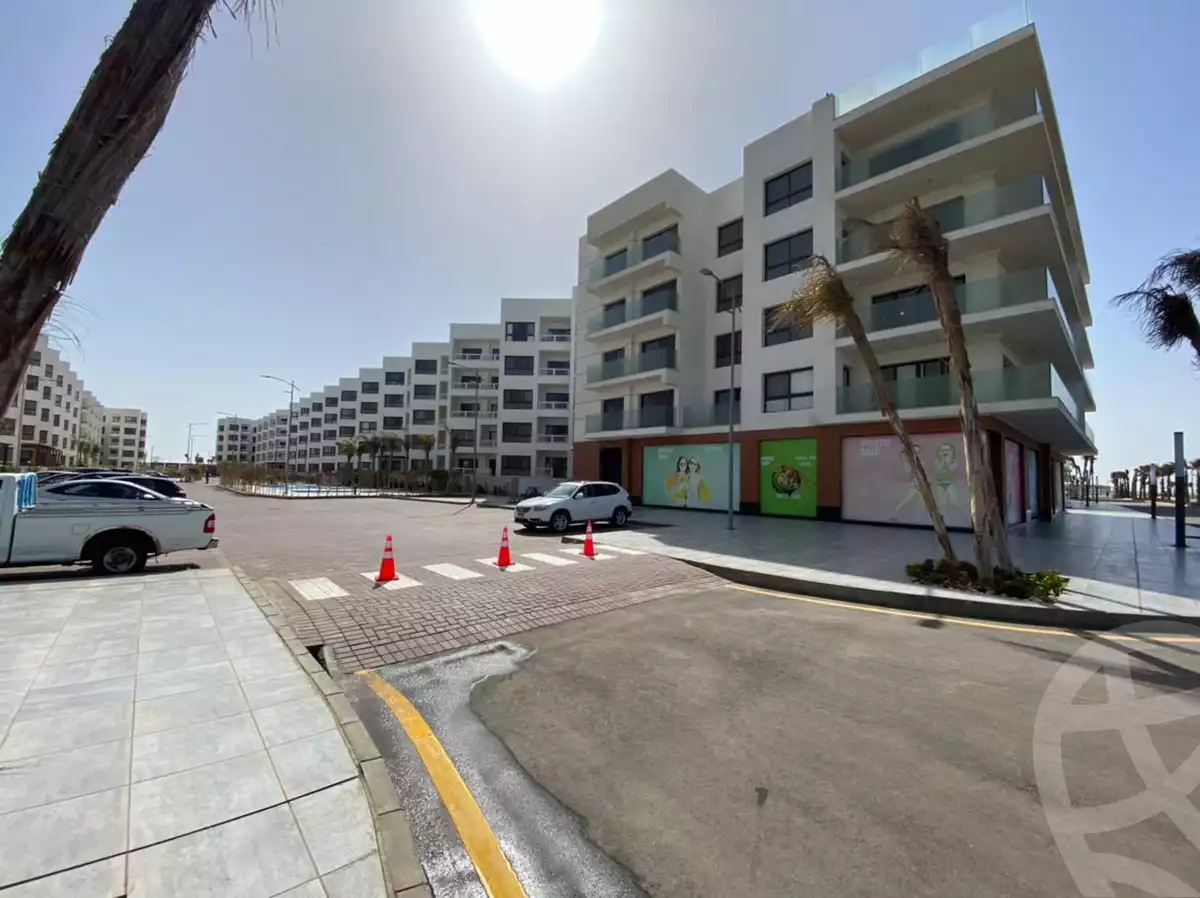 https://aqarmap.com.eg/en/listing/3774504-for-sale-port-said-kmbwnd-fy-bwr-s-yd-porto-said-compound-amer-group
