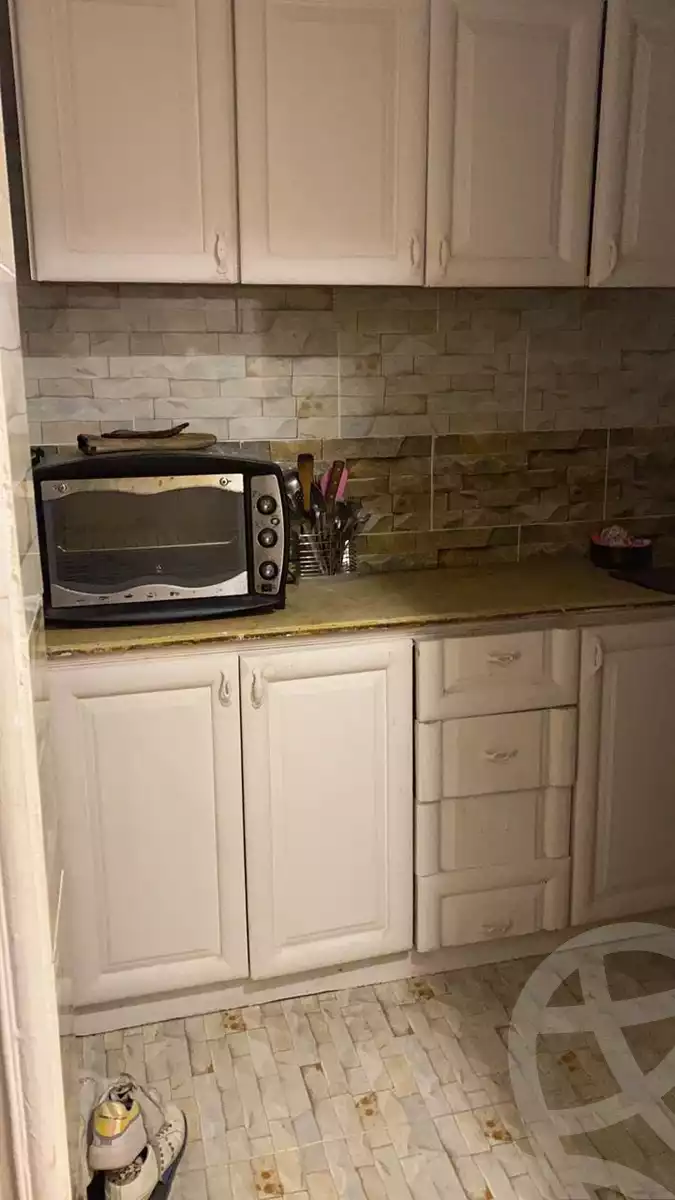 https://aqarmap.com.eg/ar/listing/3888375-for-sale-cairo-el-zaytun-lzytwn-lshrqy-shr-mstfy-bsh