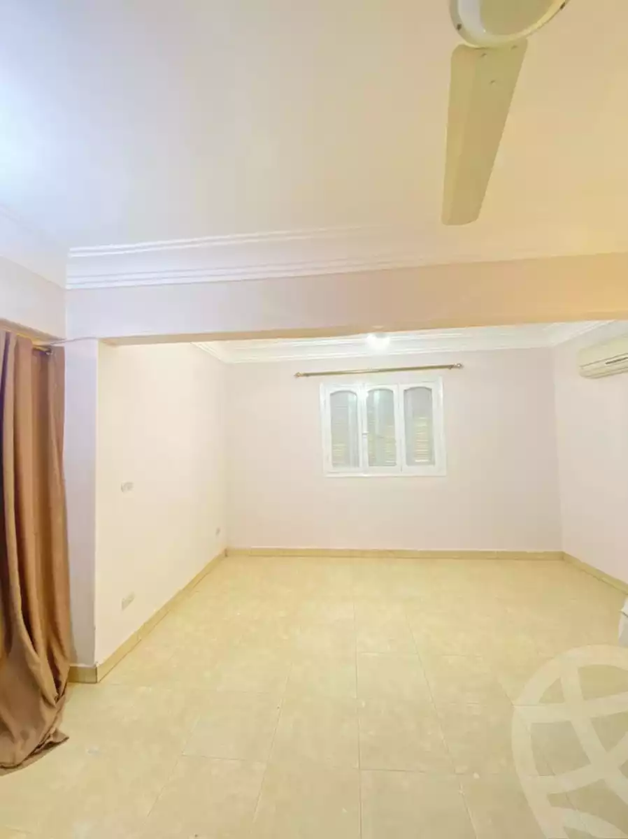 https://aqarmap.com.eg/ar/listing/3888375-for-sale-cairo-el-zaytun-lzytwn-lshrqy-shr-mstfy-bsh