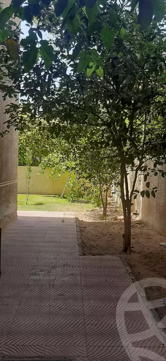 https://aqarmap.com.eg/ar/listing/3876343-for-sale-cairo-el-sheikh-zayed-city-compounds-in-sheikh-zayed-beverly-hills
