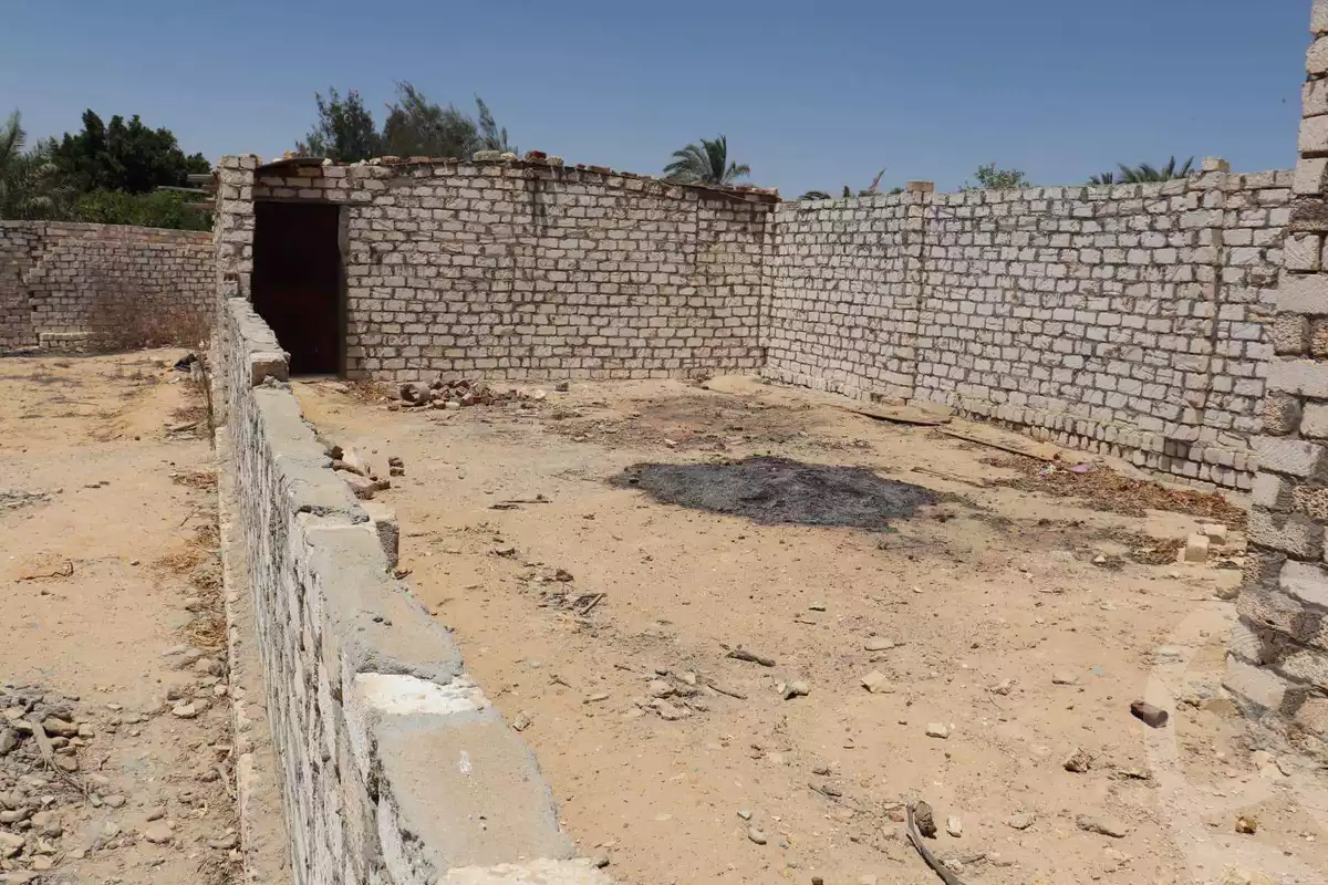 https://aqarmap.com.eg/ar/listing/3888070-for-sale-cairo-alex-cairo-desert-road-kmbwnd-fy-tryq-skndry-lshrwy-el-reef-el-oroby