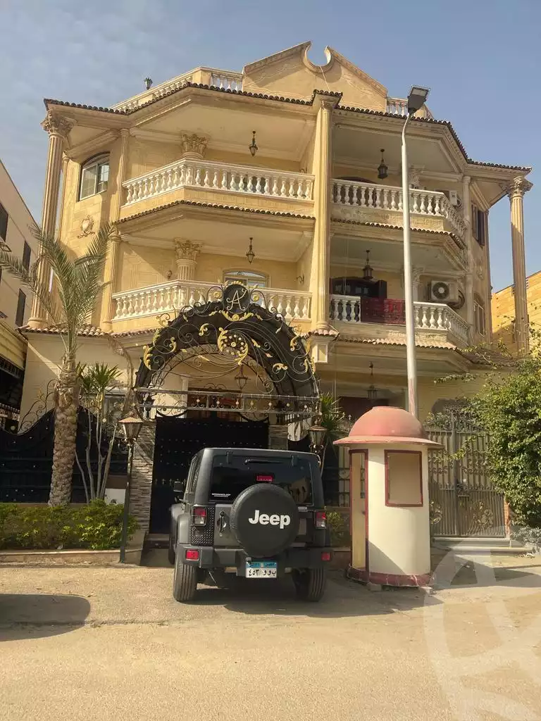 https://aqarmap.com.eg/ar/listing/3880863-for-sale-cairo-new-cairo-lhy-lwl