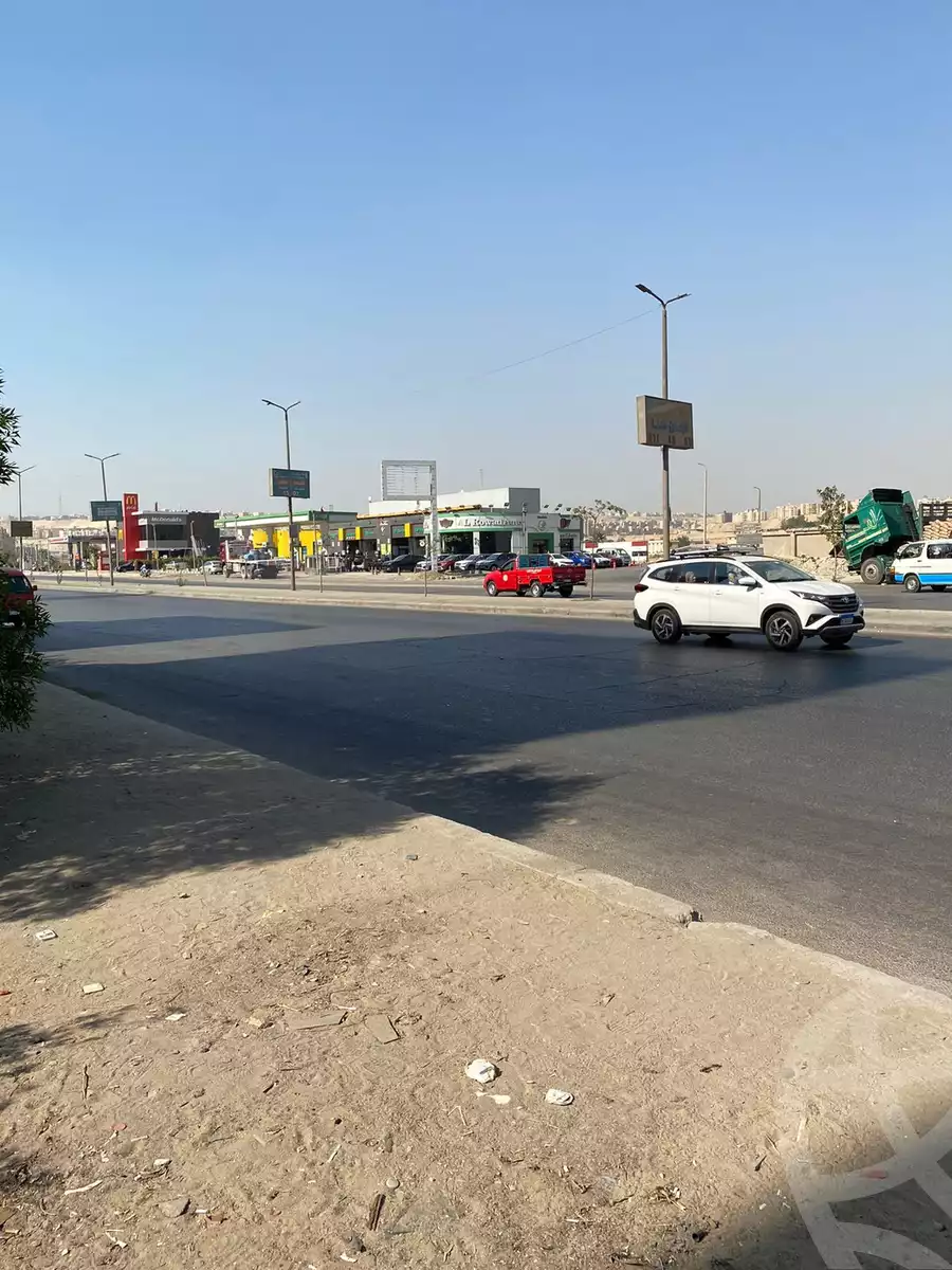 https://aqarmap.com.eg/ar/listing/3528169-for-sale-cairo-el-maadi-el-maadi-el-gededa-sayed-anbar-st