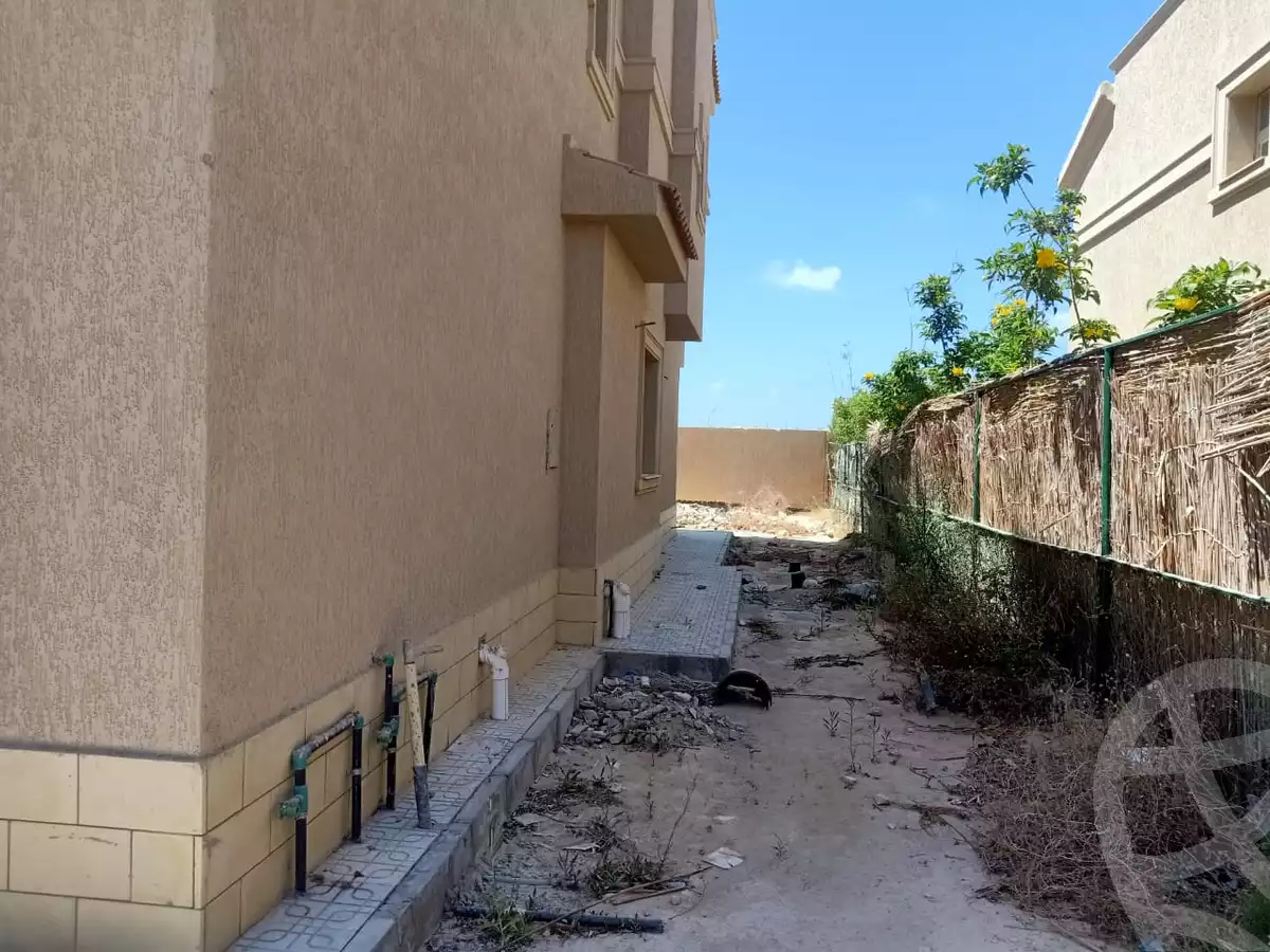https://aqarmap.com.eg/en/listing/4229707-for-sale-alexandria-compounds-alex-west