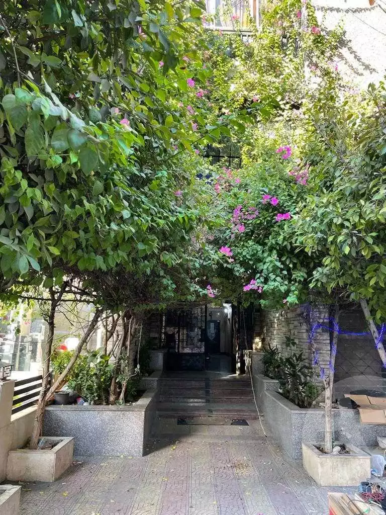 https://aqarmap.com.eg/en/listing/3543575-for-rent-cairo-new-cairo-compounds-jyd