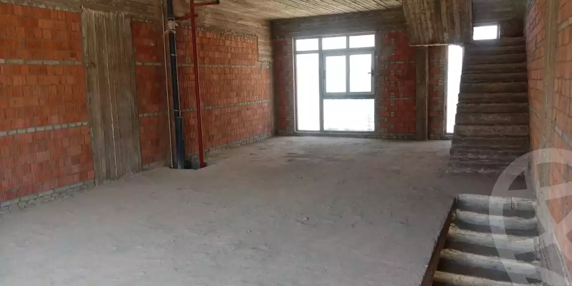 https://aqarmap.com.eg/en/listing/4251410-for-sale-cairo-el-sheikh-zayed-city-compounds-in-sheikh-zayed-the-courtyard