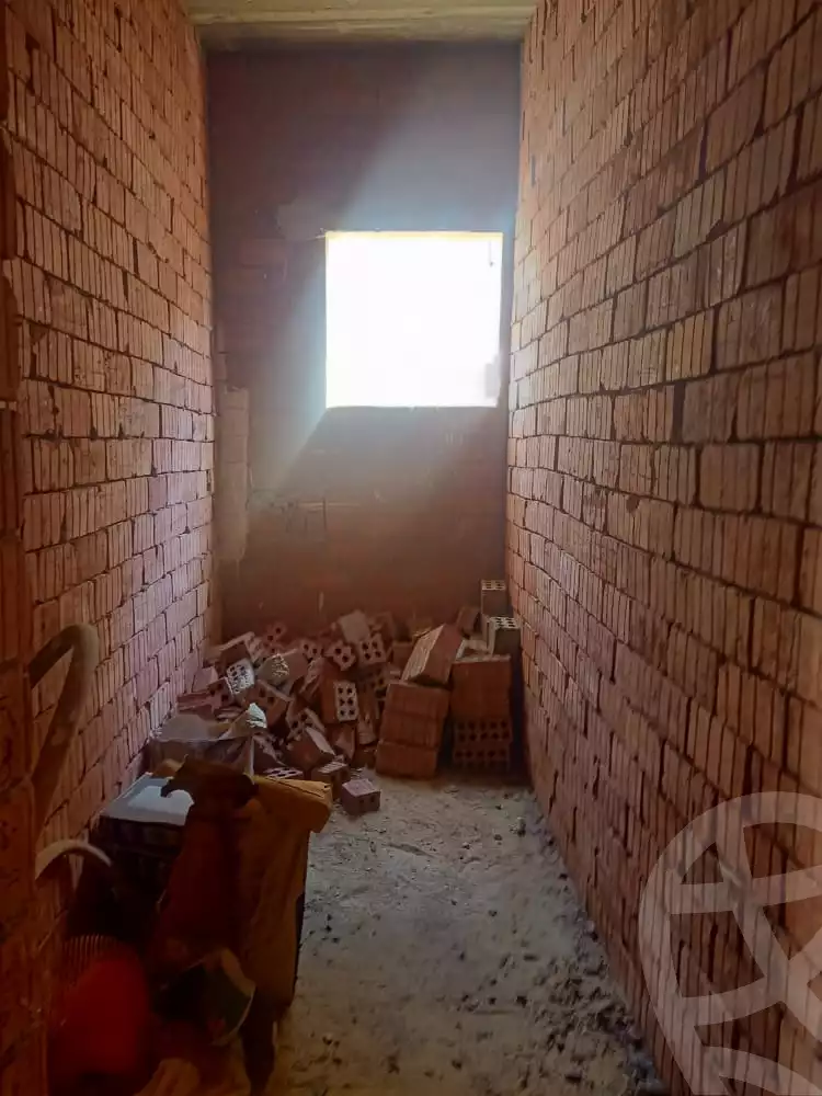 https://aqarmap.com.eg/ar/listing/4017734-for-sale-cairo-el-shorouk-lhy-lwl-shrq-neighborhood-1
