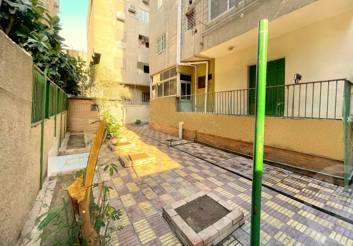 https://aqarmap.com.eg/en/listing/3889822-for-sale-cairo-heliopolis-ard-el-golf-asma-fahmi