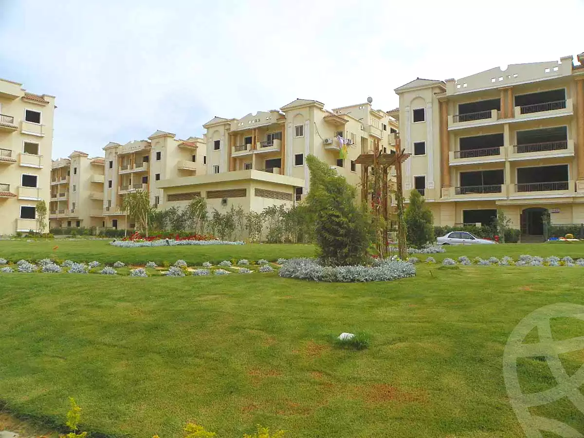 https://aqarmap.com.eg/ar/listing/3069481-projects-family-land