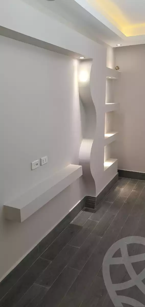 https://aqarmap.com.eg/en/listing/4044654-for-rent-cairo-downtown-down-town
