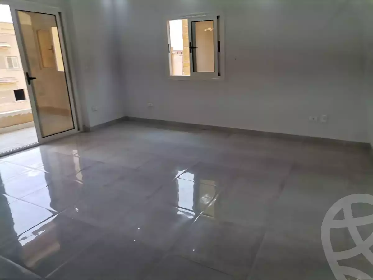 https://aqarmap.com.eg/ar/listing/3886336-for-rent-cairo-new-cairo-south-investors-zizinia-st