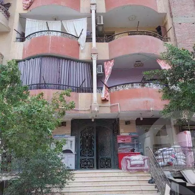 https://aqarmap.com.eg/ar/listing/3592722-for-sale-cairo-helwan-hadayek-helwan-el-khashab-canal